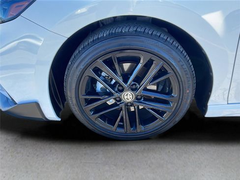 New 2026 Toyota Camry SE image 10