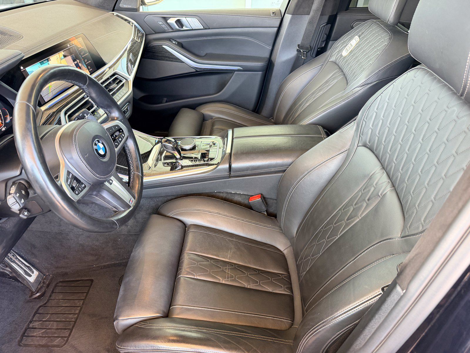Used 2022 BMW X7 M50i w/ Cold Weather Package AWD/4WD image 20