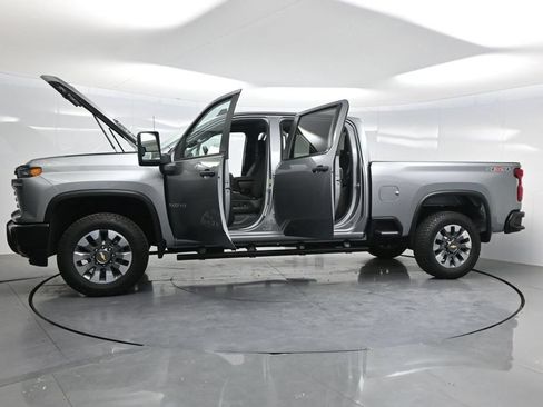 Used 2025 Chevrolet Silverado 2500 Custom w/ Custom Convenience Package AWD/4WD image 49