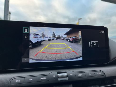 Used 2025 Kia K4 LXS image 17