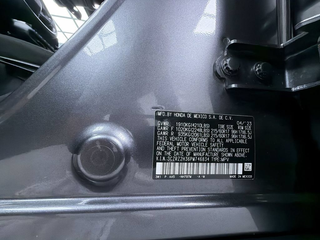 Used 2023 Honda HR-V LX image 15