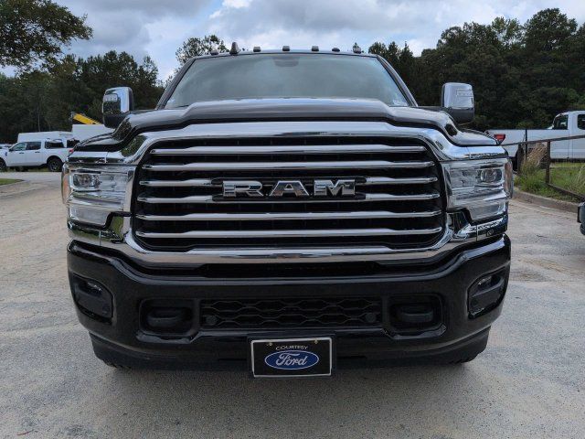 Used 2023 RAM 3500 Limited AWD/4WD image 8