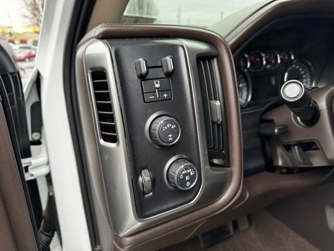 Used 2017 Chevrolet Silverado 3500 LTZ w/ Duramax Plus Package image 26