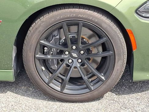 Used 2022 Dodge Charger Scat Pack w/ Dynamics Package RWD image 8
