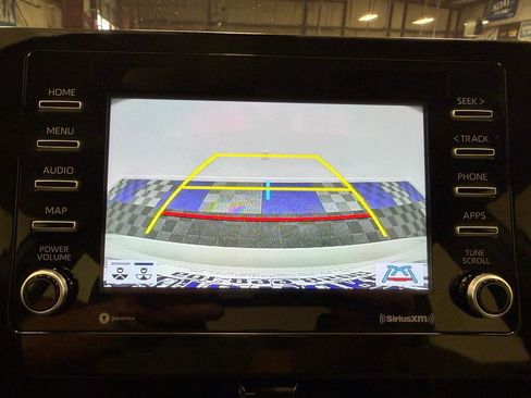 Used 2024 Toyota Camry SE FWD image 18