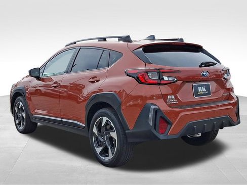 Used 2024 Subaru Crosstrek 2.5i Limited w/ Crosstrek Mirror Package image 4