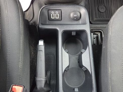 Used 2021 Ford Transit Connect XL FWD image 22