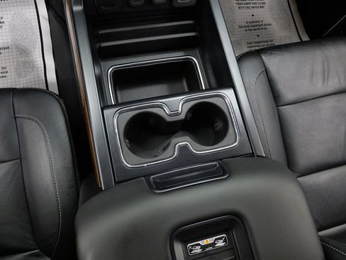 Used 2019 Chevrolet Silverado 2500 LTZ w/ Duramax Plus Package AWD/4WD image 33