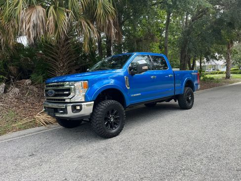 Used 2021 Ford F250 Lariat w/ Tremor Off-Road Package AWD/4WD image 9