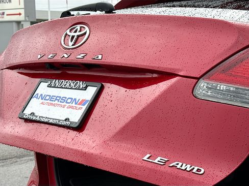 Used 2015 Toyota Venza LE AWD/4WD image 15