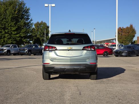 Used 2022 Chevrolet Equinox LT image 6