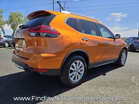 Used 2020 Nissan Rogue SV FWD image 6