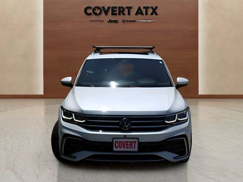 Used 2022 Volkswagen Tiguan SEL R-Line AWD/4WD image 8