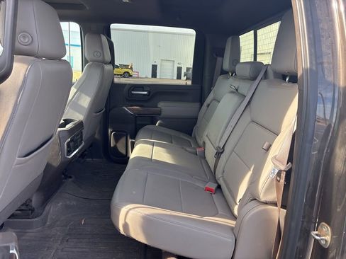 Used 2021 GMC Sierra 3500 SLT w/ SLT Premium Package image 15