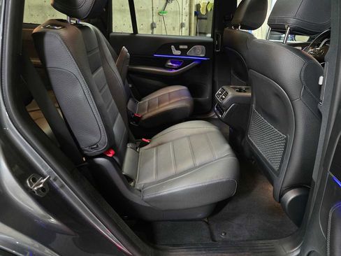 Used 2023 Mercedes-Benz GLS 450 4MATIC image 14