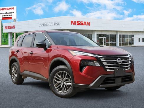 Used 2026 Nissan Rogue S image 1