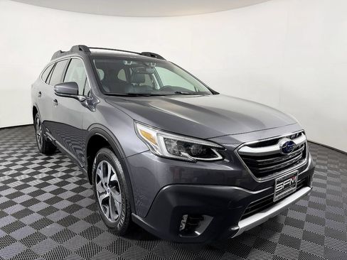 Used 2020 Subaru Outback Limited w/ Popular Package #2 AWD/4WD image 5