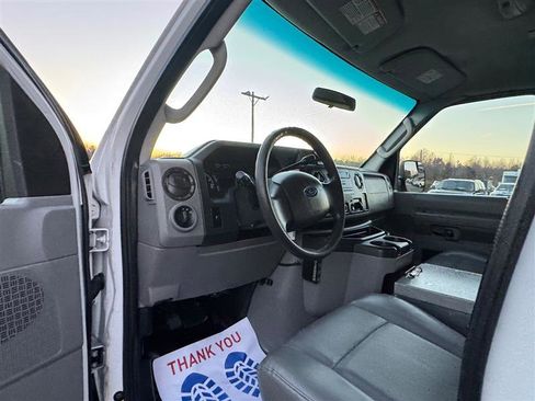 Used 2011 Ford E-350 and Econoline 350 Super Duty w/ PWR Group image 36