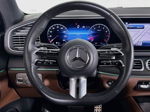 Certified 2024 Mercedes-Benz GLS 450 4MATIC image 19