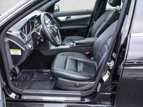 Used 2014 Mercedes-Benz C 300 Sport image 12
