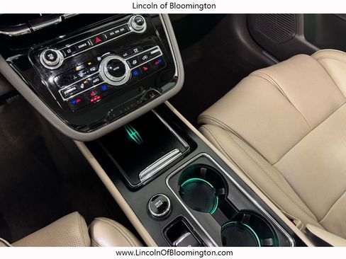 Used 2022 Lincoln Corsair Reserve w/ Equipment Group 201A image 31