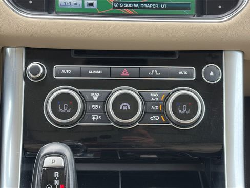 Used 2016 Land Rover Range Rover Sport HSE AWD/4WD image 31