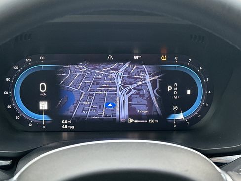 Used 2022 Volvo XC60 B5 Momentum image 26