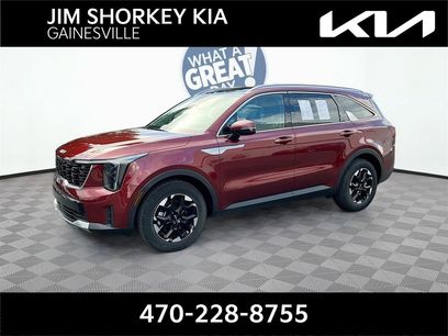 Certified 2025 Kia Sorento S w/ Panoramic Sunroof Package