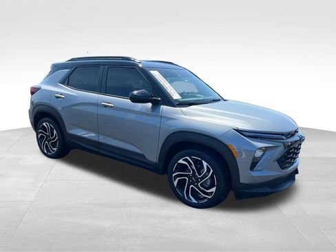 Used 2025 Chevrolet TrailBlazer RS w/ Driver Confidence Package FWD image 7