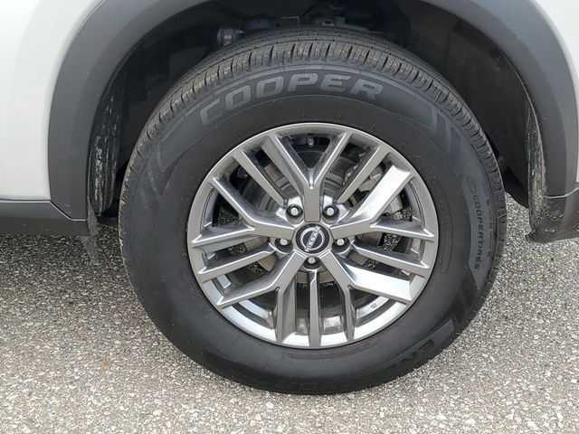 Used 2024 Nissan Rogue S AWD/4WD image 30