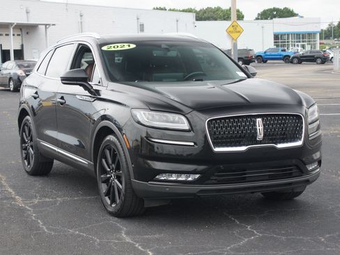 Used 2021 Lincoln Nautilus Reserve w/ Equipment Group 202A AWD/4WD image 21