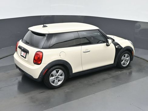 Used 2020 MINI Cooper 2-Door Hardtop FWD image 33