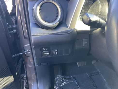 Used 2016 Toyota RAV4 XLE image 26