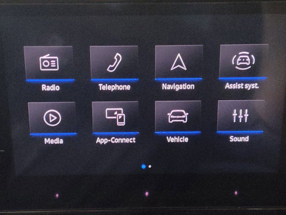 Used 2025 Volkswagen Jetta SE FWD image 25