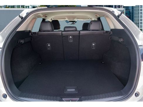 Used 2025 MAZDA CX-5 AWD 2.5 S w/ Select Package image 9