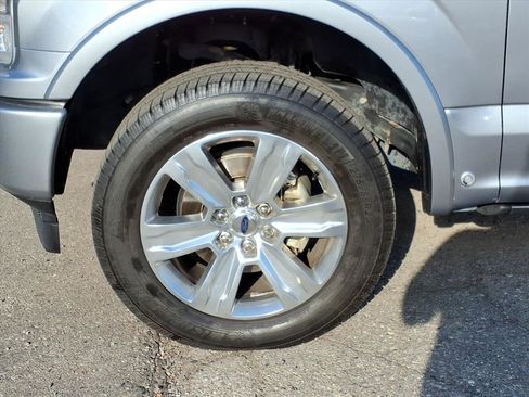 Used 2020 Ford F150 Platinum w/ Equipment Group 701A Luxury image 9