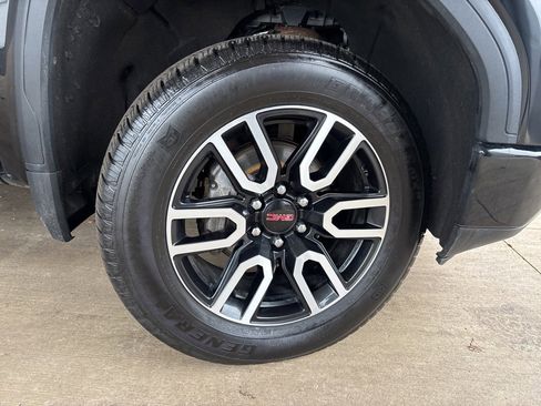 Used 2019 GMC Sierra 1500 AT4 image 40
