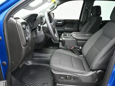 Used 2022 Chevrolet Silverado 1500 Custom AWD/4WD image 26