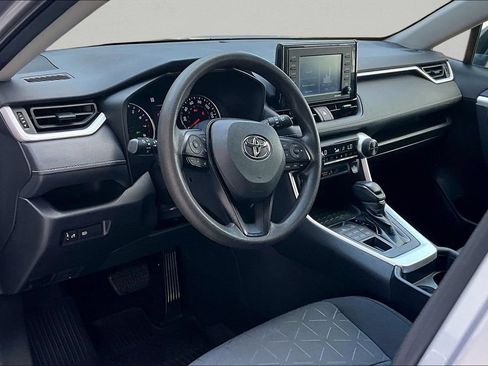 Certified 2021 Toyota RAV4 XLE AWD/4WD image 19