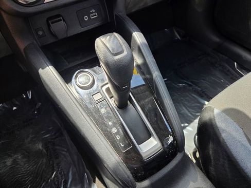 Used 2024 Nissan Versa SV FWD image 32