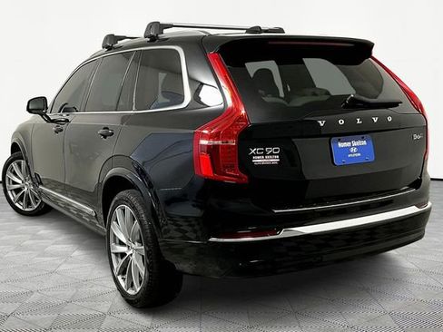 Used 2023 Volvo XC90 B6 Ultimate w/ Protection Package Premier image 11