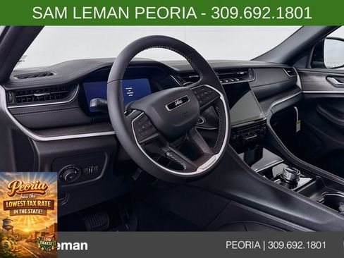 New 2025 Jeep Grand Cherokee L Limited image 9