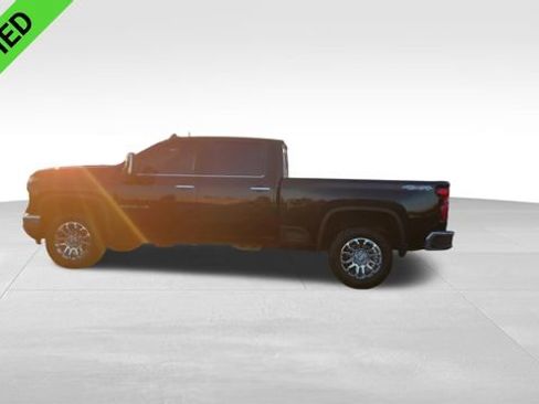 Certified 2024 Chevrolet Silverado 2500 LTZ w/ LTZ Plus Package image 9