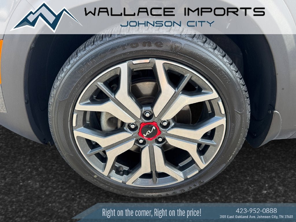 Used 2023 Kia Seltos SX w/ SX Sunroof Package AWD/4WD image 9