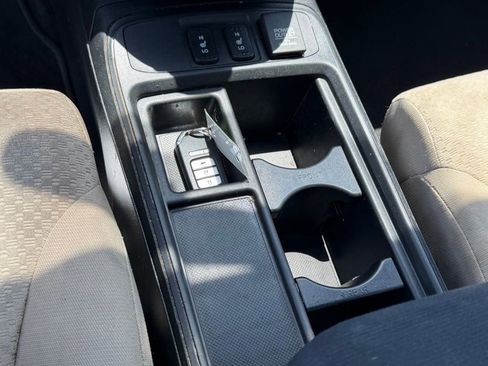 Used 2016 Honda CR-V EX image 25