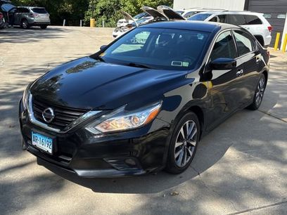 Used 2017 Nissan Altima 2.5 SV