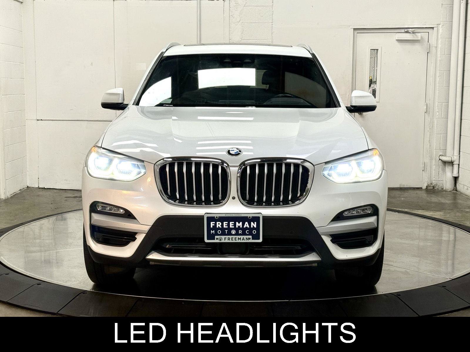 Used 2018 BMW X3 xDrive30i AWD/4WD image 3