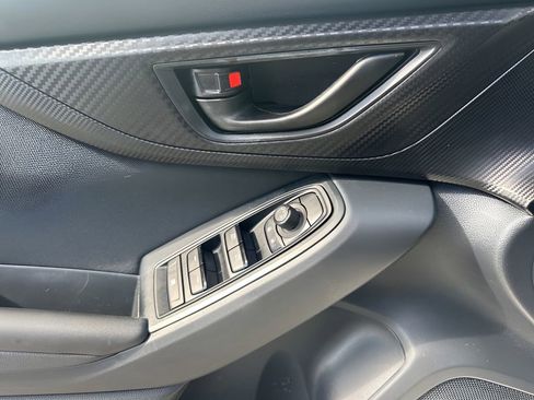 Used 2022 Subaru Crosstrek 2.0i image 22