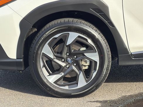 Used 2025 Subaru Crosstrek 2.5i Limited w/ Crosstrek Mirror Package image 25