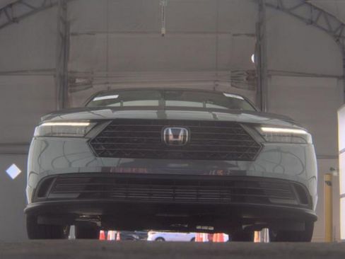 Used 2025 Honda Accord LX image 3